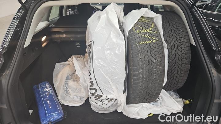 Ford  Focus 1,5 EcoBlue 88kW Cool & Connect Turnier #8