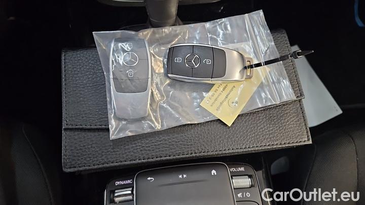 Mercedes  CLA-Klasse CLA 180 Shooting Brake #12