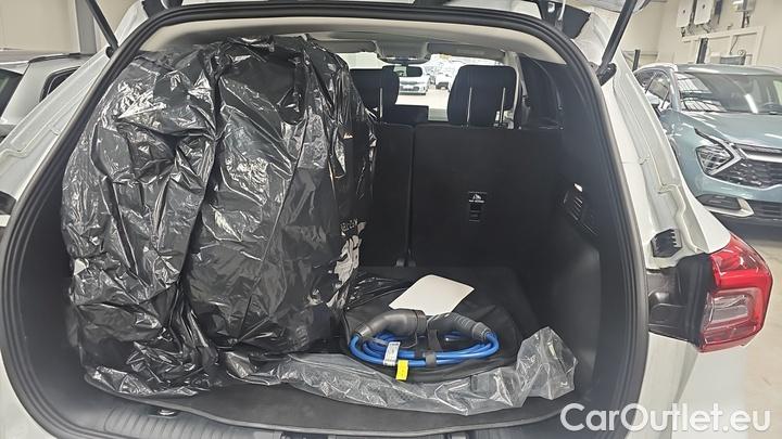 Ford  Kuga 2.5 Duratec PHEV Titanium CVT #8