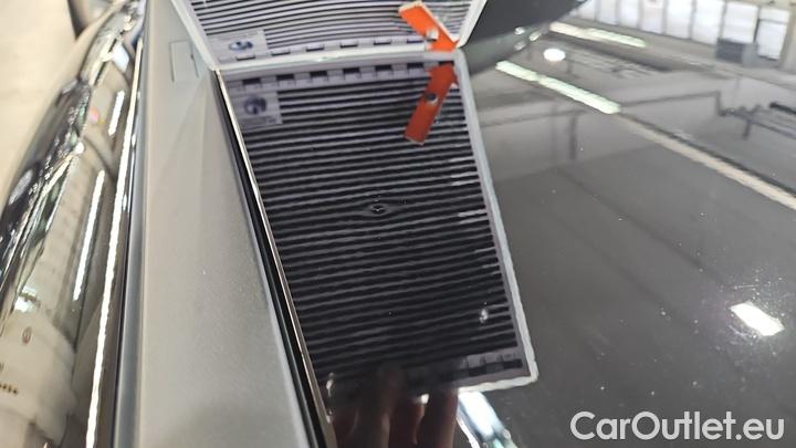 Mercedes  CLA-Klasse CLA 180 Shooting Brake #36