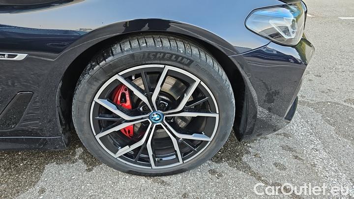 Bmw  Serie 5 530e xDrive Touring A #10