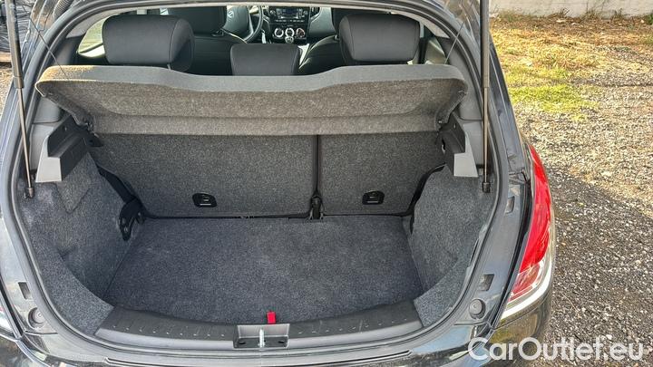 Lancia  Ypsilon 1.0 FireFly 70cv Hybrid Silver Plus #10