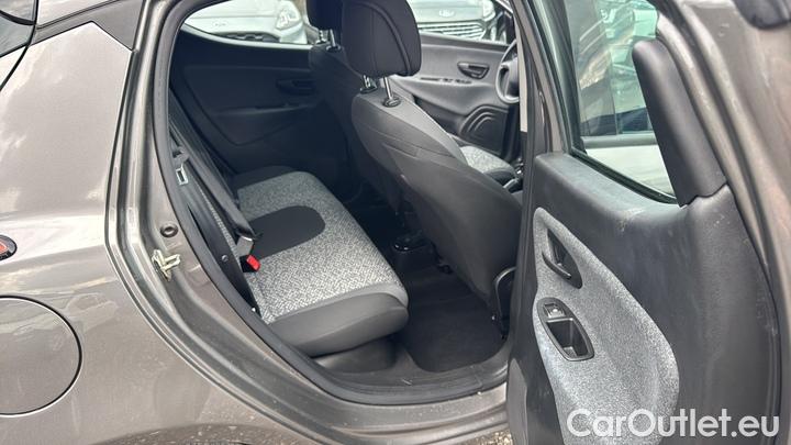 Lancia  Ypsilon 1.0 FireFly 70cv Hybrid Silver Plus #9