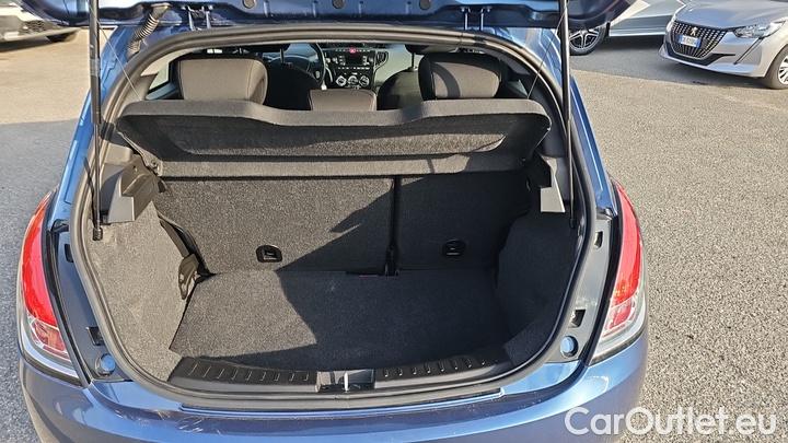 Lancia  Ypsilon 1.0 FireFly 70cv Hybrid Silver Plus #10