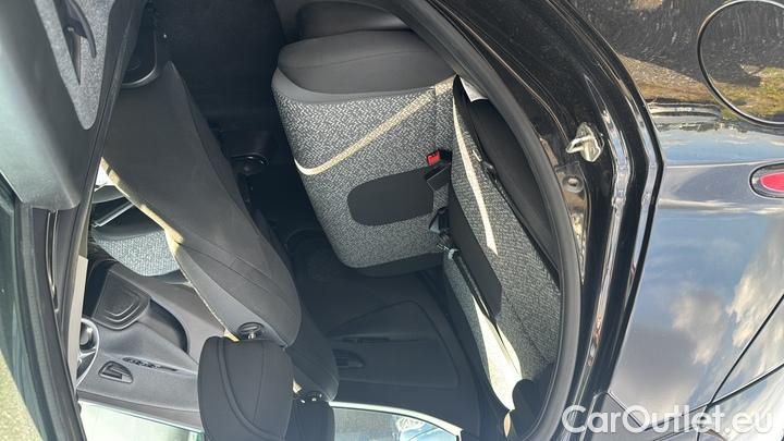 Lancia  Ypsilon 1.0 FireFly 70cv Hybrid Silver Plus #8