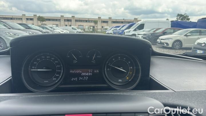 Lancia  Ypsilon 1.0 FireFly 70cv Hybrid Silver Plus #12