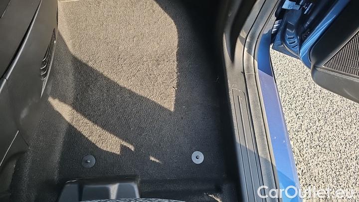 Lancia  Ypsilon 1.0 FireFly 70cv Hybrid Silver Plus #16