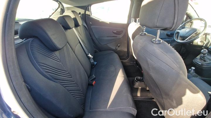 Lancia  Ypsilon 1.0 FireFly 70cv S&S Hybrid GOLD #8