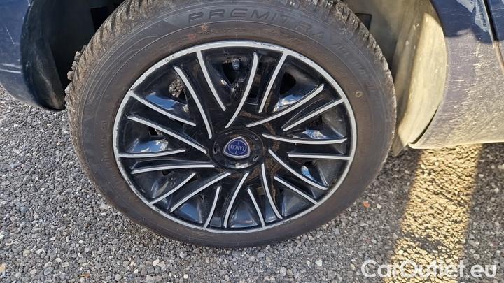 Lancia  Ypsilon 1.0 FireFly 70cv S&S Hybrid GOLD #55