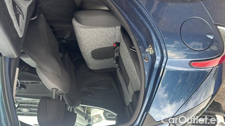 Lancia  Ypsilon 1.0 FireFly 70cv Hybrid Silver Plus #9