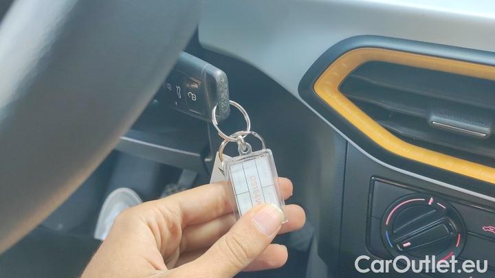 Seat  Arona 1.0 ECO TSI 70KW REFERENCE #17