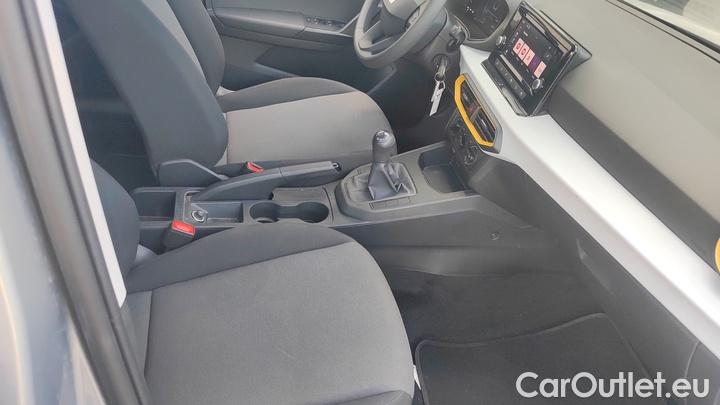 Seat  Arona 1.0 ECO TSI 70KW REFERENCE #7