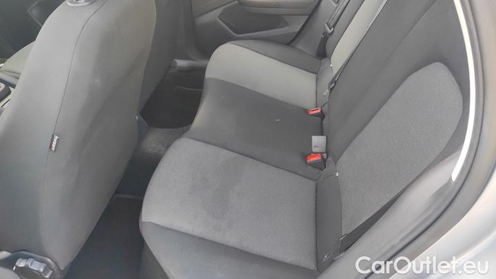 Seat  Arona 1.0 ECO TSI 70KW REFERENCE #9