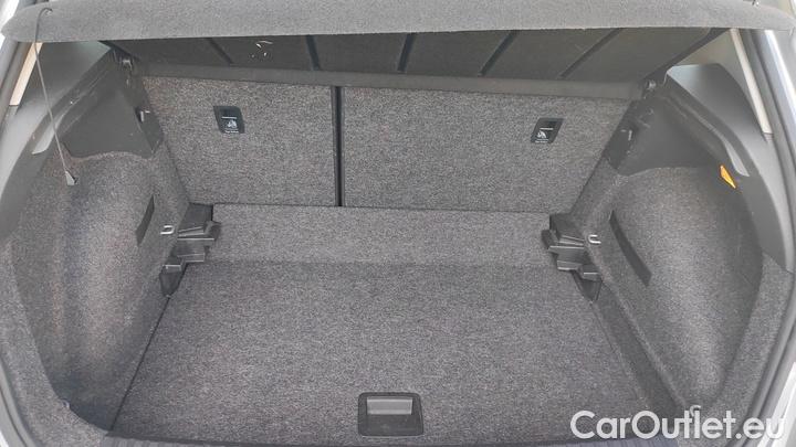 Seat  Arona 1.0 ECO TSI 70KW REFERENCE #10