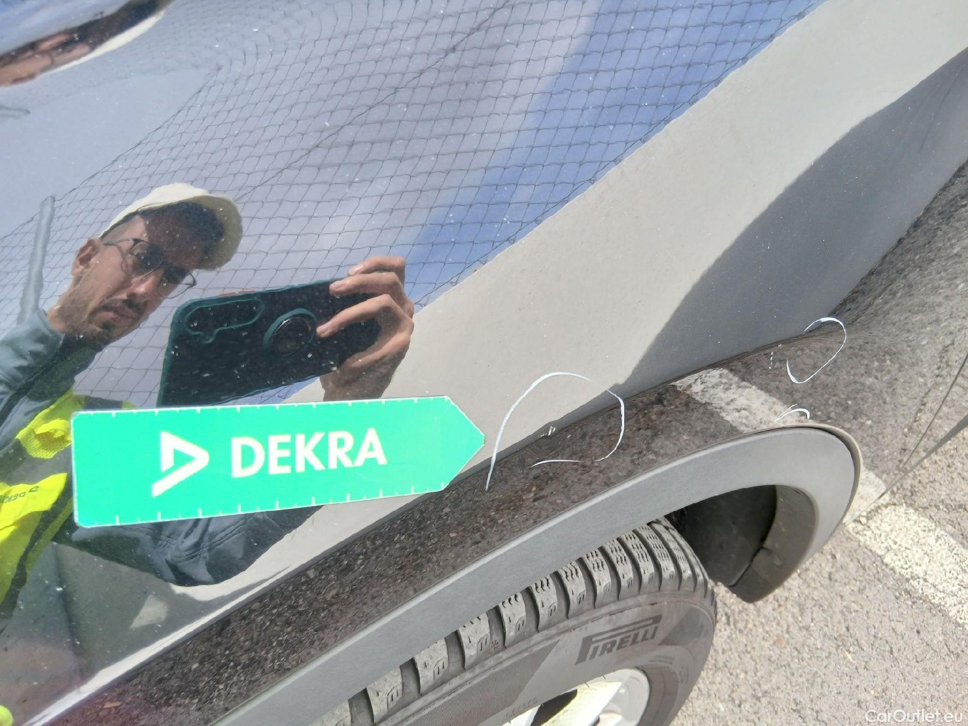  Bmw  X1 BMW  / 2019 / 5P / todoterreno sDrive18d #13