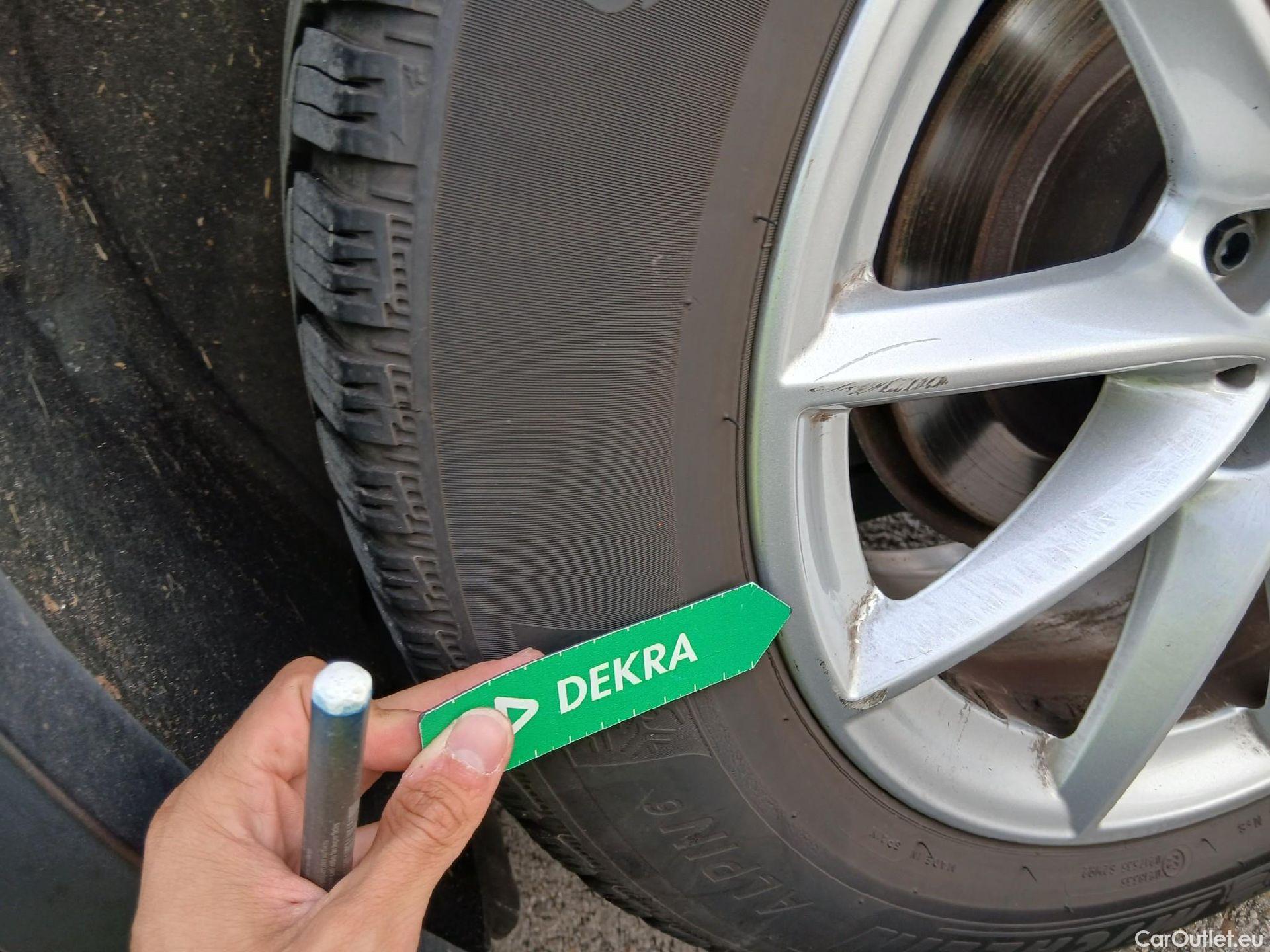  Bmw  X1 BMW  / 2019 / 5P / todoterreno sDrive18d #21