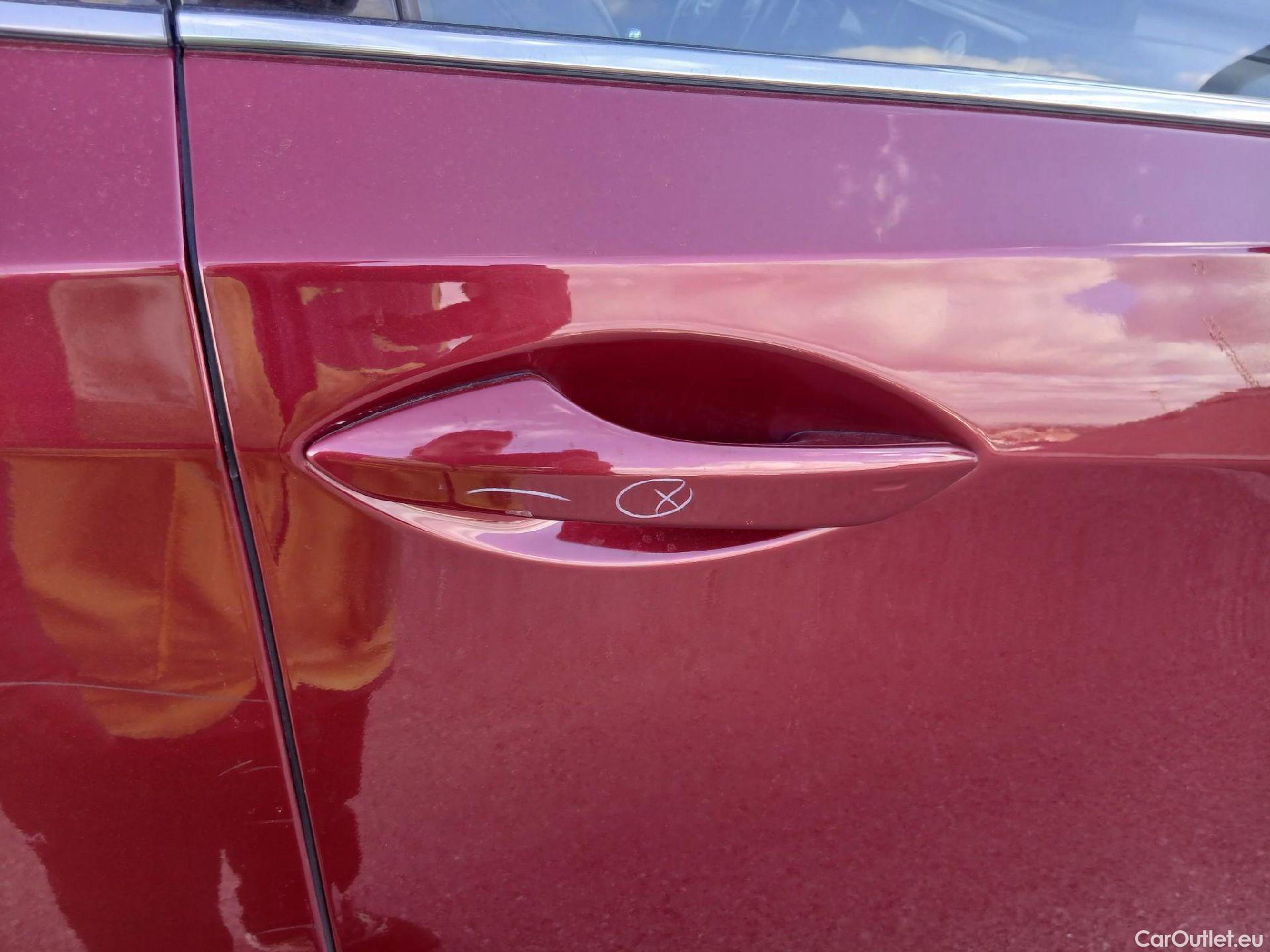  Lexus  RX LEXUS  / 2019 / 5P / todoterreno 450h Executive #29