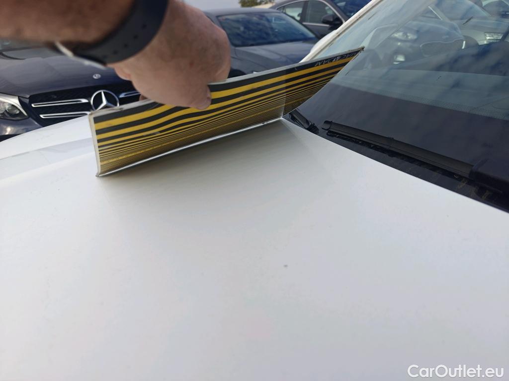  Peugeot  2008 PEUGEOT  / 2019 / 5P / todoterreno Active BlueHDI 81kW (110CV) #13