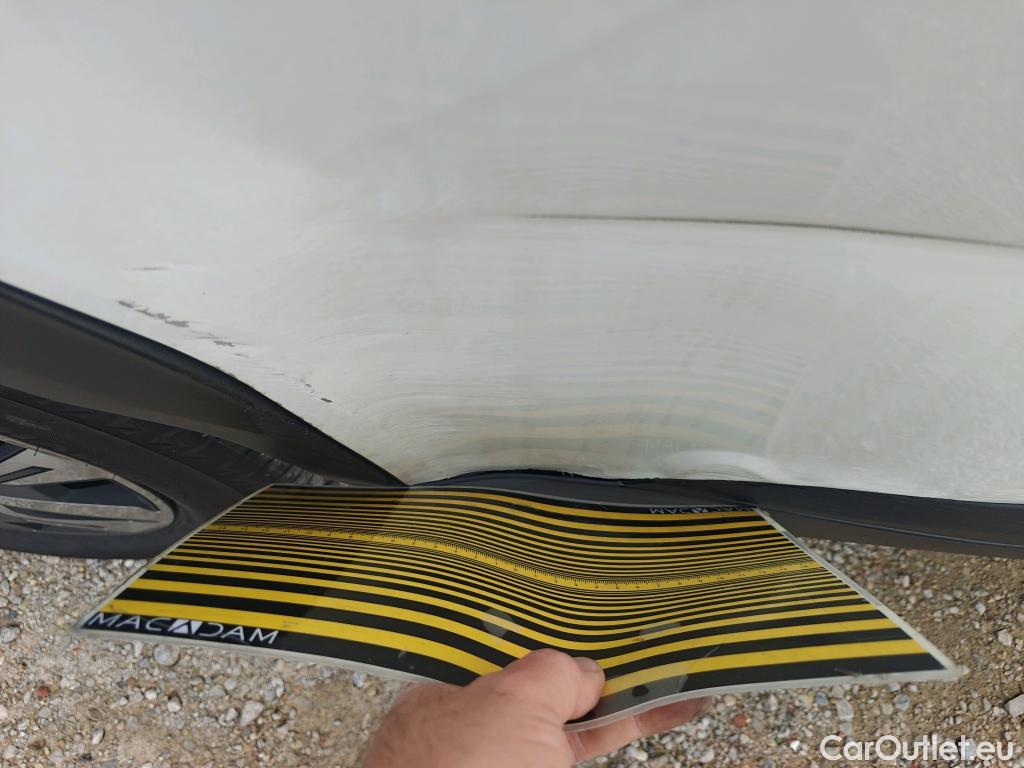  Peugeot  2008 PEUGEOT  / 2019 / 5P / todoterreno Active BlueHDI 81kW (110CV) #4