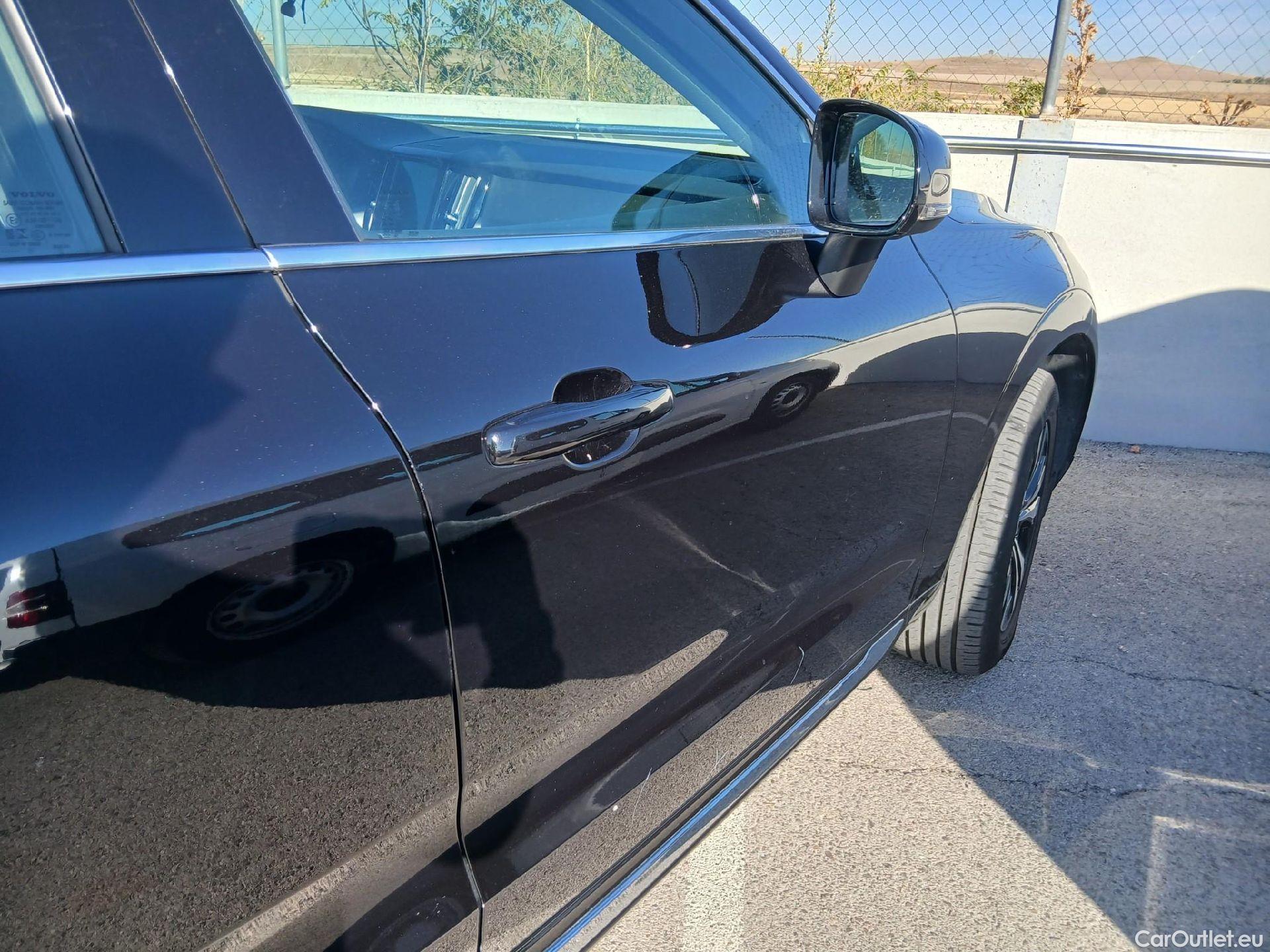  Volvo  XC60 VOLVO  / 2017 / 5P / todoterreno 2.0 T6 AWD Recharge Inscription Exp Auto #24