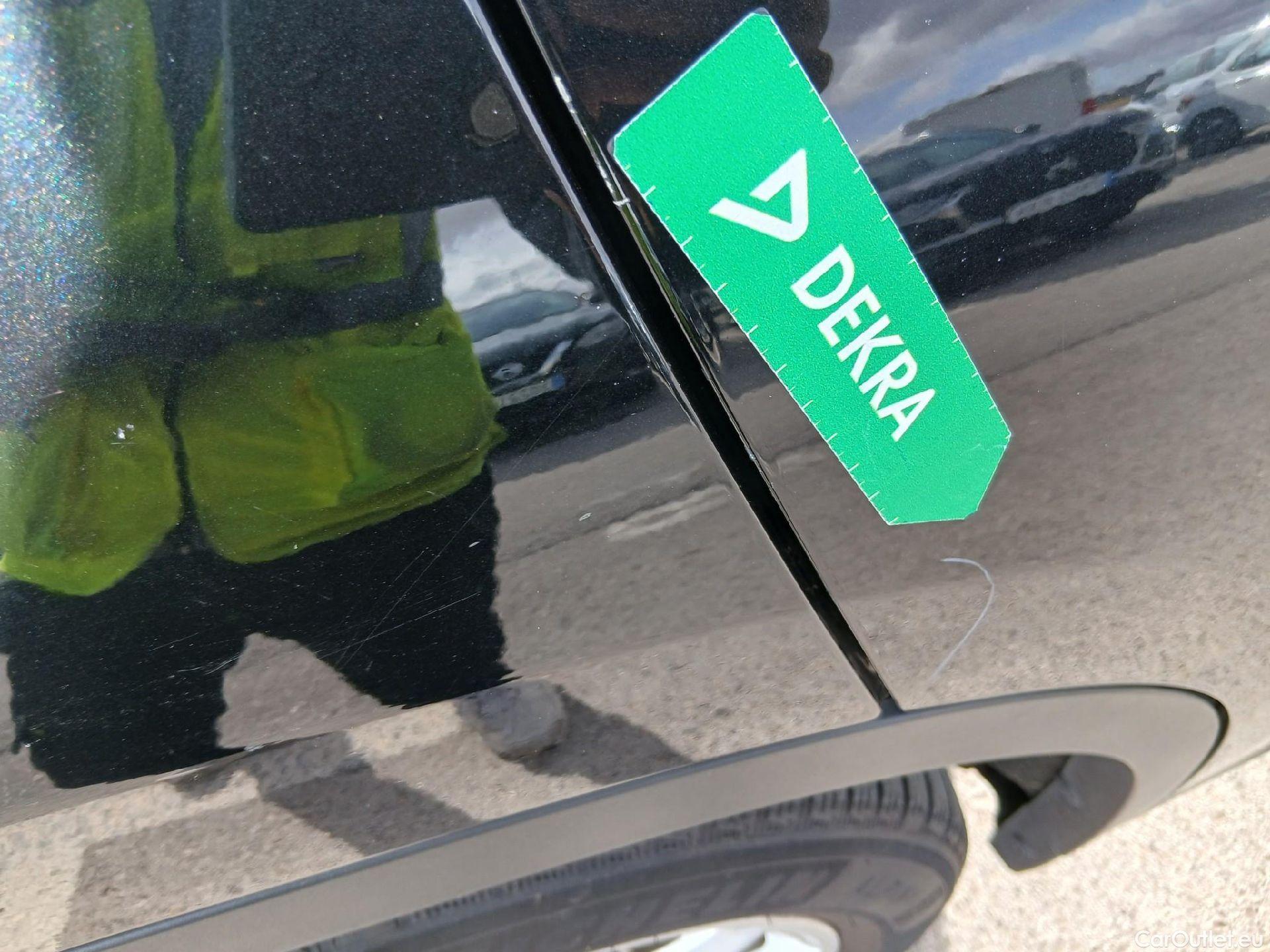  Bmw  X1 BMW  / 2019 / 5P / todoterreno sDrive18d #31