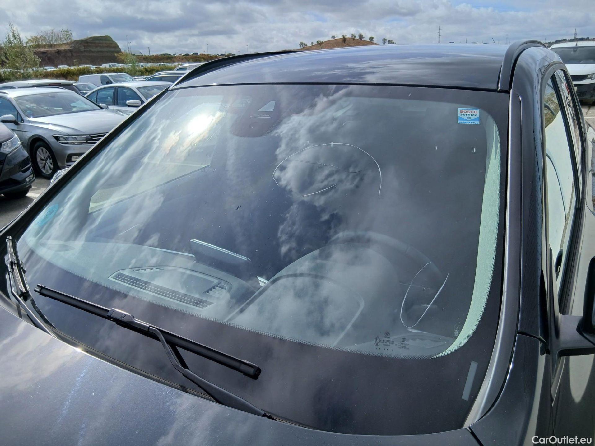  Bmw  X1 BMW  / 2019 / 5P / todoterreno sDrive18d #9