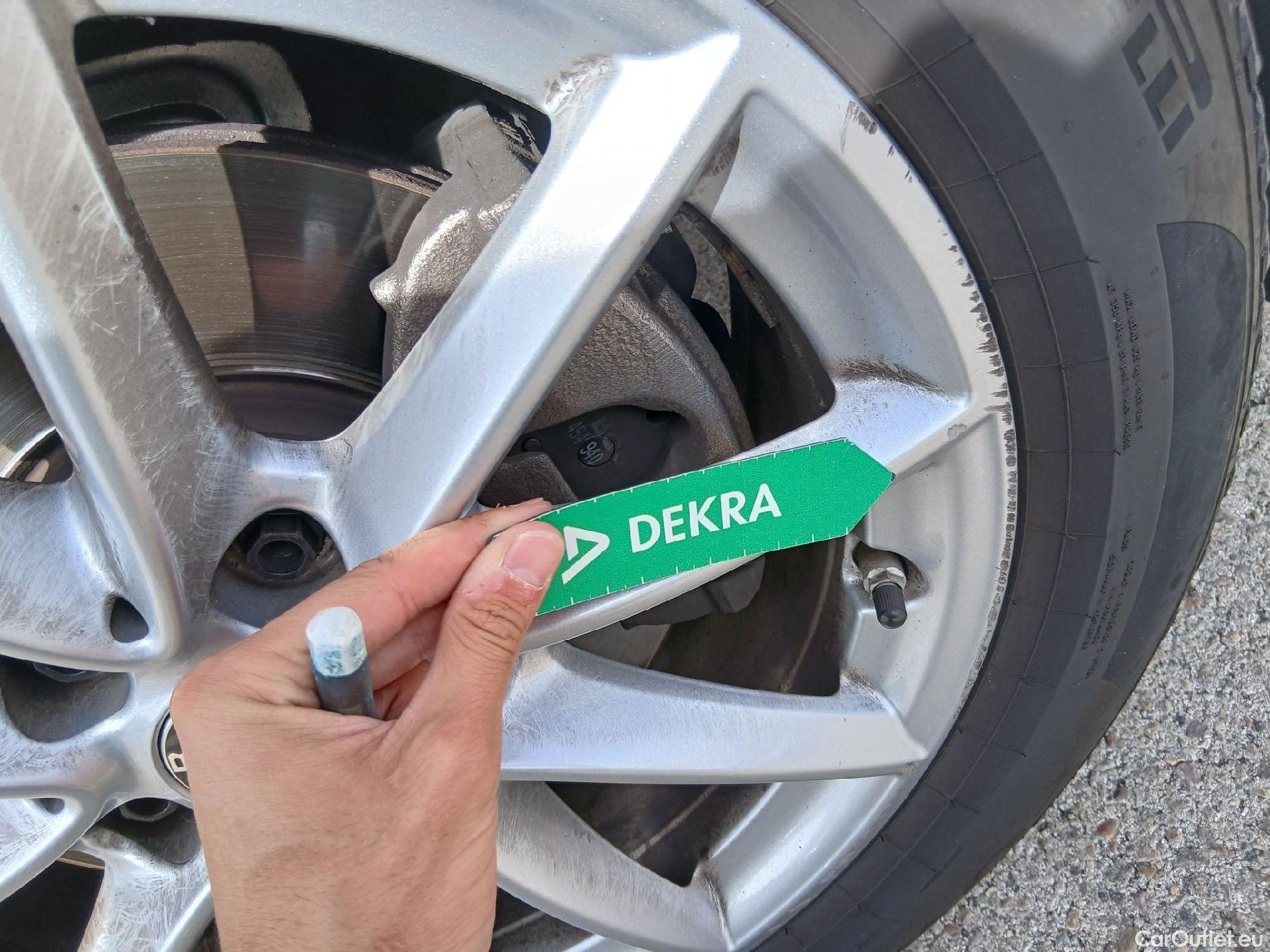  Bmw  X1 BMW  / 2019 / 5P / todoterreno sDrive18d #36