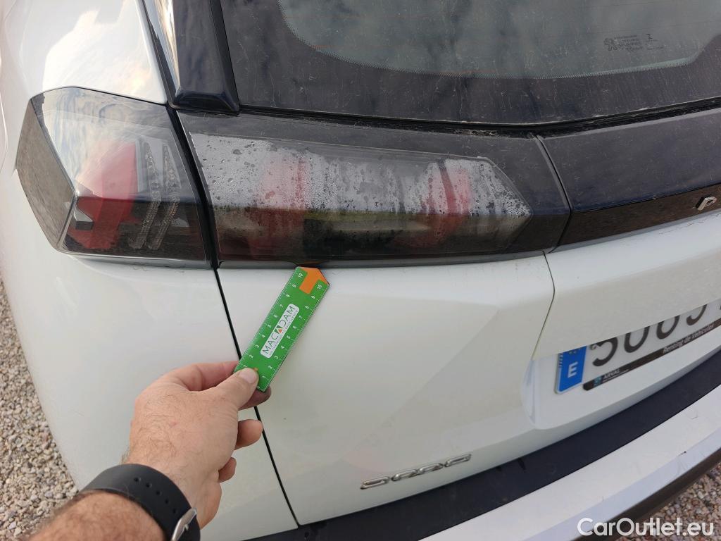  Peugeot  2008 PEUGEOT  / 2019 / 5P / todoterreno Active BlueHDI 81kW (110CV) #8