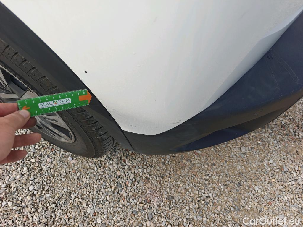  Peugeot  2008 PEUGEOT  / 2019 / 5P / todoterreno Active BlueHDI 81kW (110CV) #26