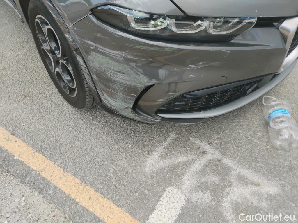  Alfa Romeo  TONALE  Ti 1.5 MHEV 160CV AT7 FWD E6d #40