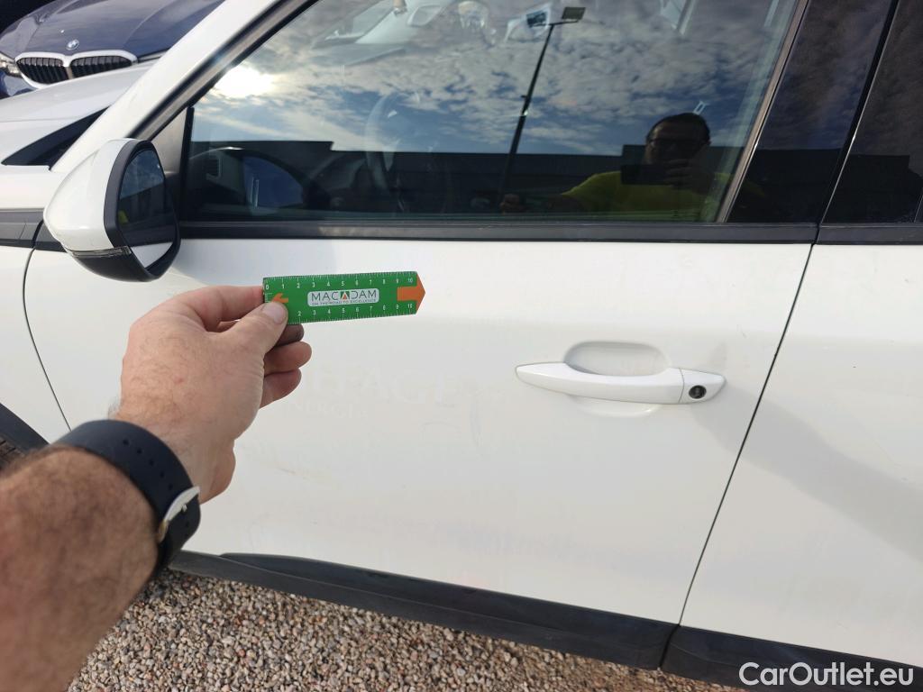  Peugeot  2008 PEUGEOT  / 2019 / 5P / todoterreno Active BlueHDI 81kW (110CV) #40