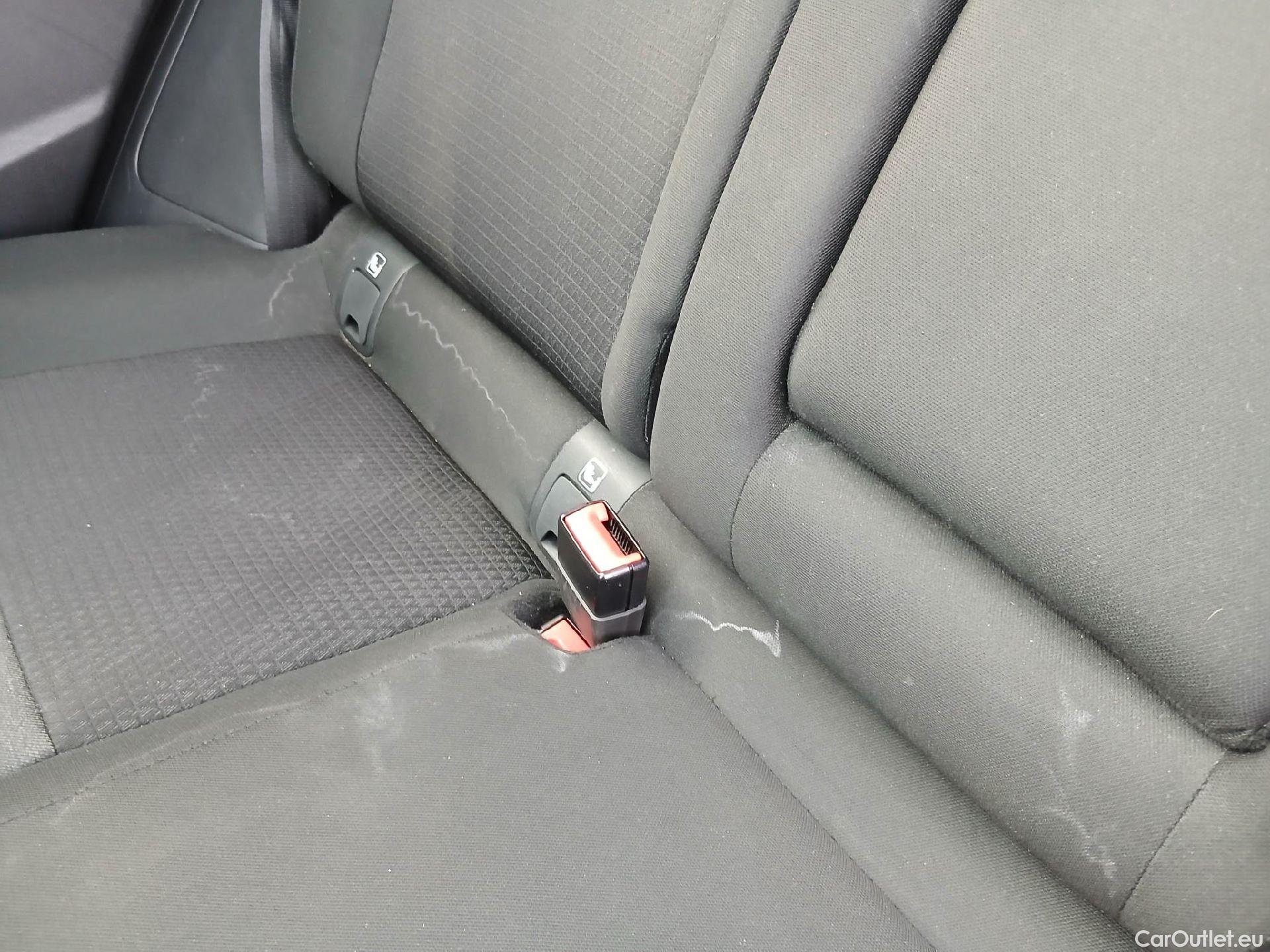  Nissan  Qashqai NISSAN  / 2021 / 5P / todoterreno DIG-T 103kW mHEV 4x2 Premiere Edition(SL) #15