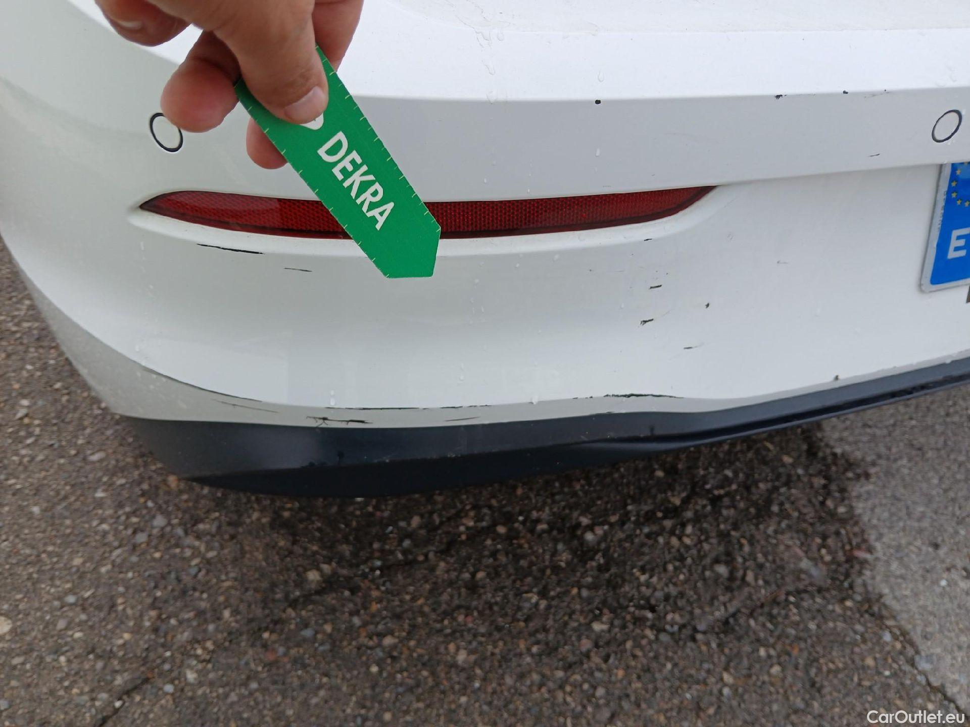 Volkswagen  Golf  VIII Lim. Life eTSI 1.5 TSI 150CV AT7 E6dT #13