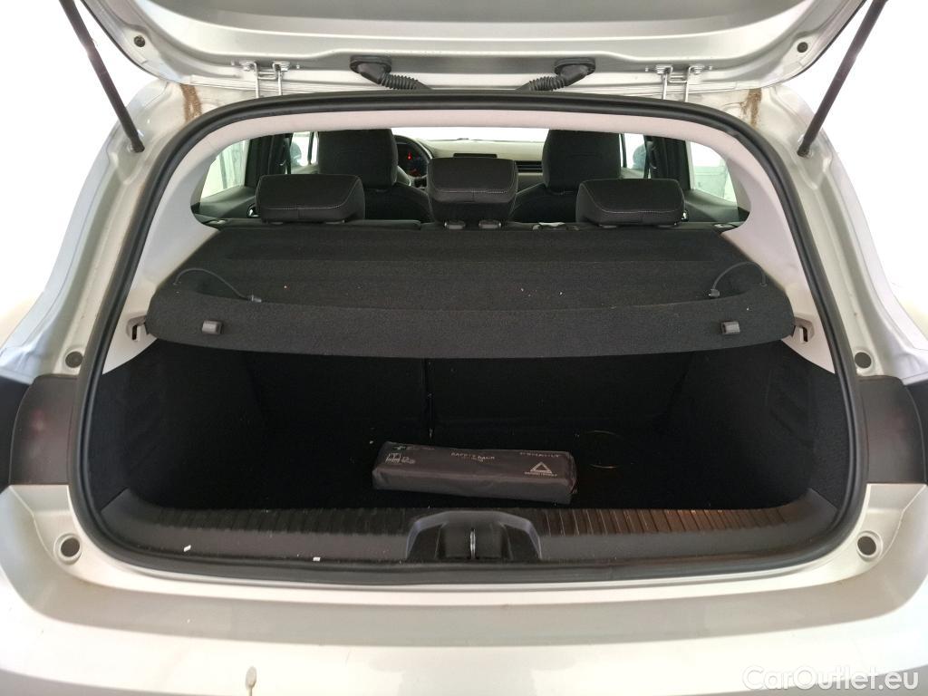 Renault  Clio  V Business 1.0 TCe 100CV BVM5 E6dT #10