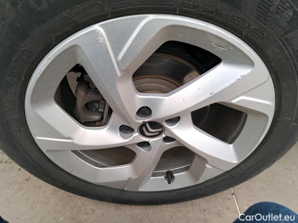  Citroen  C5  Aircross Business Hybrid 1.6 225CV BVA8 E6d #2