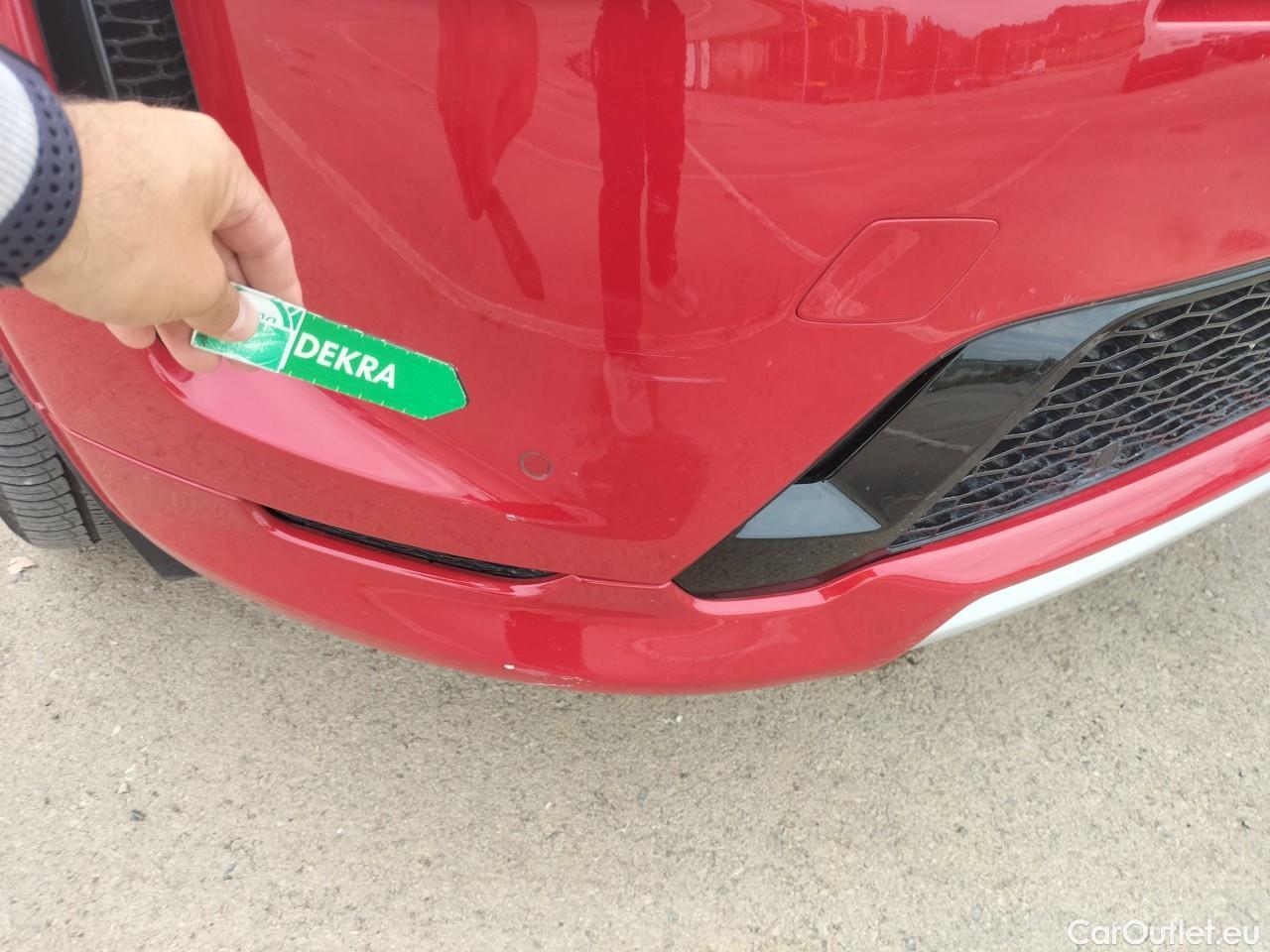  Land Rover  Discovery LAND ROVER  Sport / 2019 / 5P / todoterreno 2.0D I4-L.Flw 150 PS AWD MHEV R-Dynam S #2