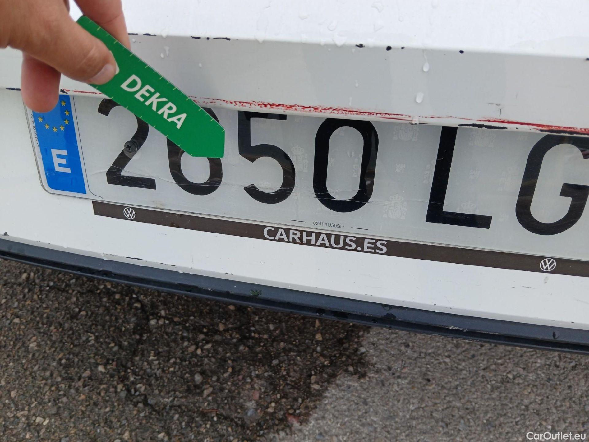 Volkswagen  Golf  VIII Lim. Life eTSI 1.5 TSI 150CV AT7 E6dT #15