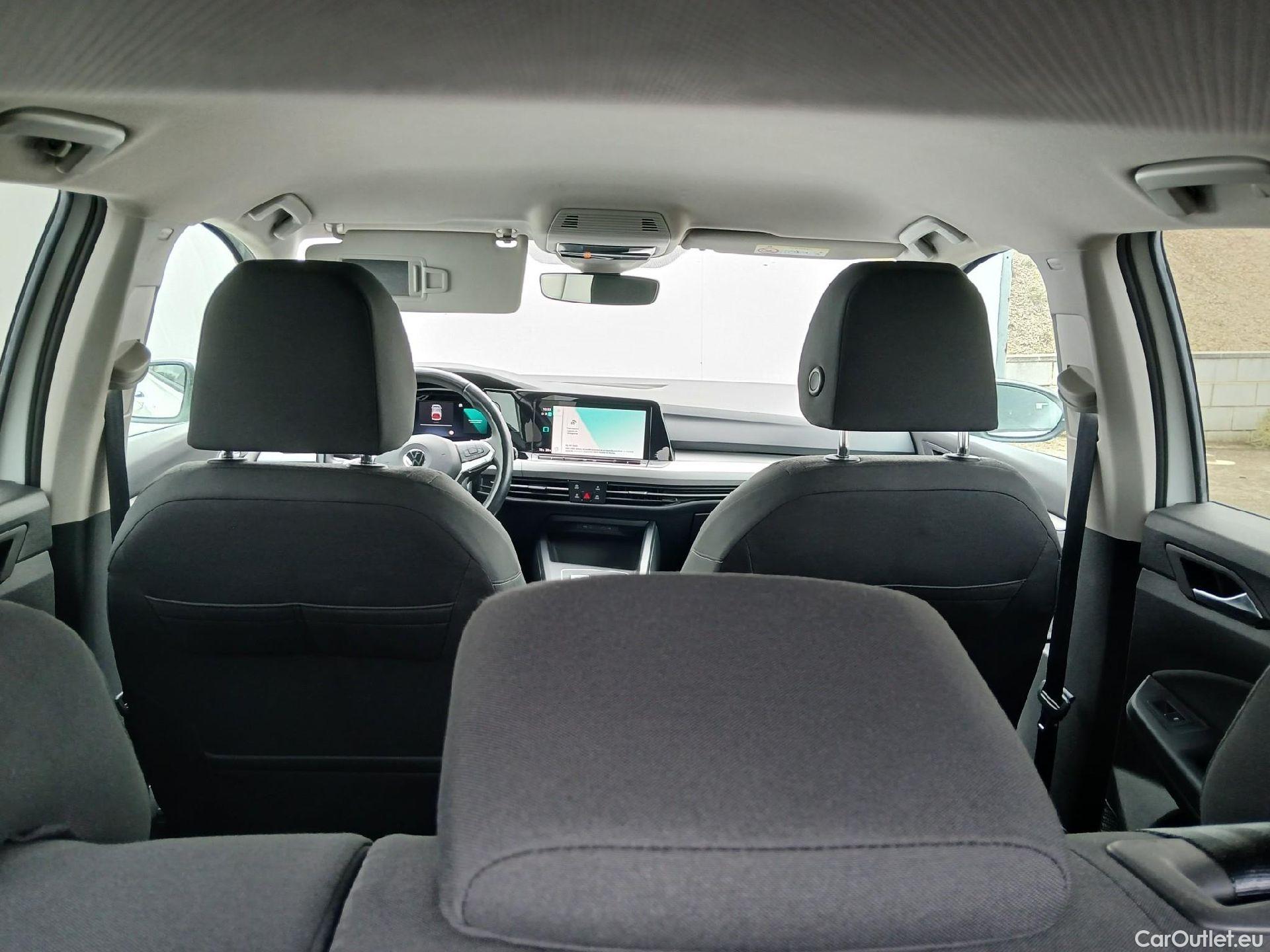 Volkswagen  Golf  VIII Lim. Life eTSI 1.5 TSI 150CV AT7 E6dT #10