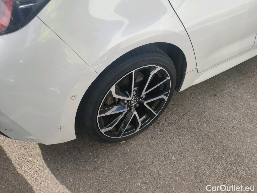 Toyota  Corolla TOYOTA  / 2019 / 5P / berlina con portón 2.0 HYBRID ADVANCE E-CVT #7