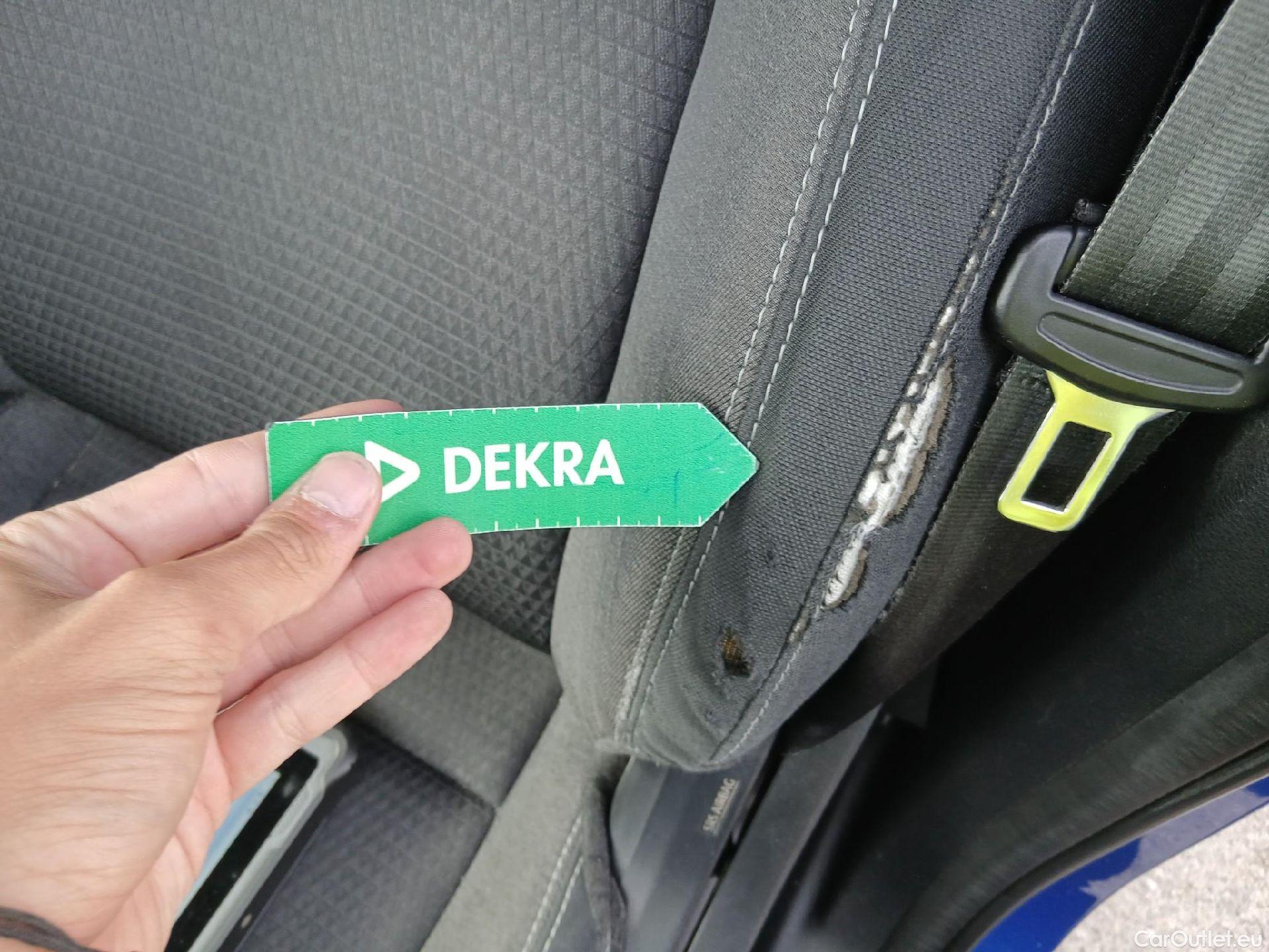  Nissan  Qashqai NISSAN  / 2021 / 5P / todoterreno DIG-T 103kW mHEV 4x2 Premiere Edition(SL) #11