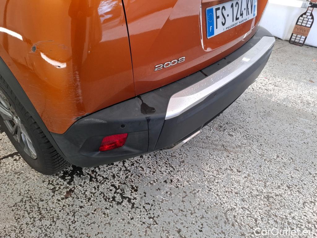 Peugeot  2008  Active Business 1.2 PureTech 130CV BVA8 E6d #15