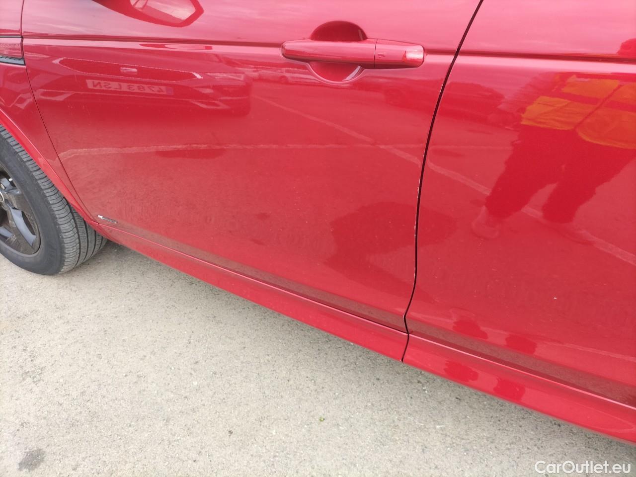  Land Rover  Discovery LAND ROVER  Sport / 2019 / 5P / todoterreno 2.0D I4-L.Flw 150 PS AWD MHEV R-Dynam S #9