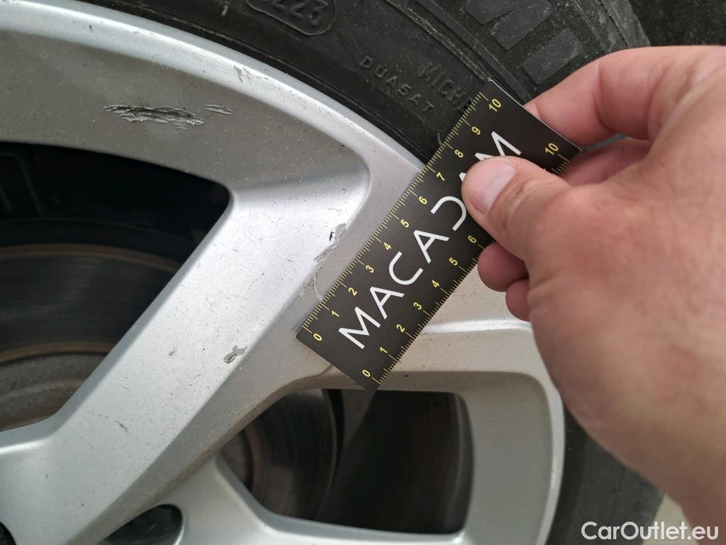  Citroen  C5  Aircross Business Hybrid 1.6 225CV BVA8 E6d #7