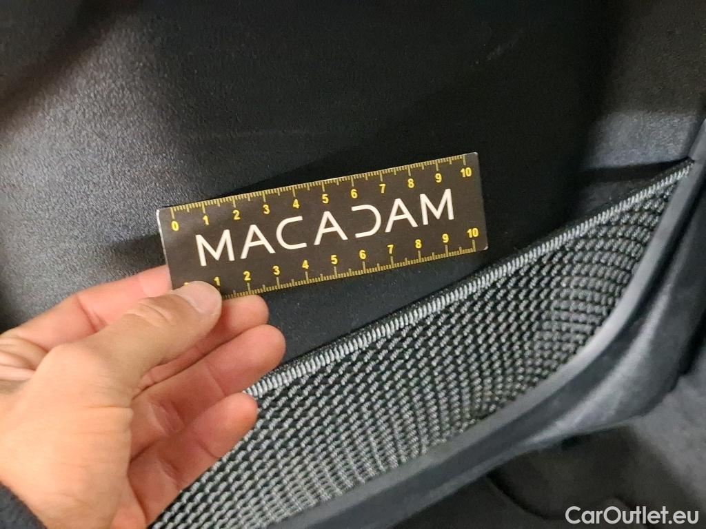 Bmw  Serie 1 BMW Série 1 / 2019 / 5P / Berline 116i DKG7 Business Design #16