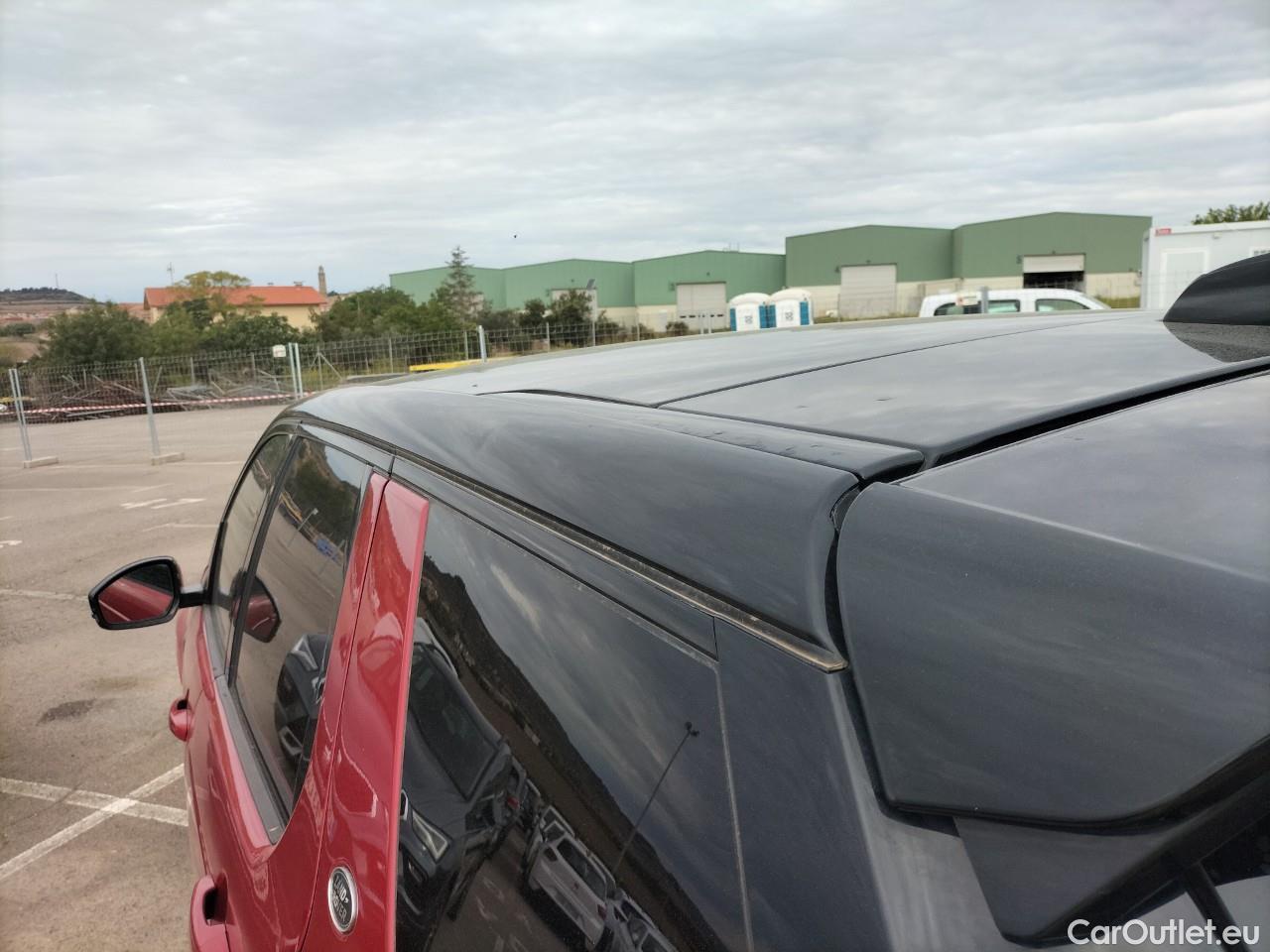  Land Rover  Discovery LAND ROVER  Sport / 2019 / 5P / todoterreno 2.0D I4-L.Flw 150 PS AWD MHEV R-Dynam S #67