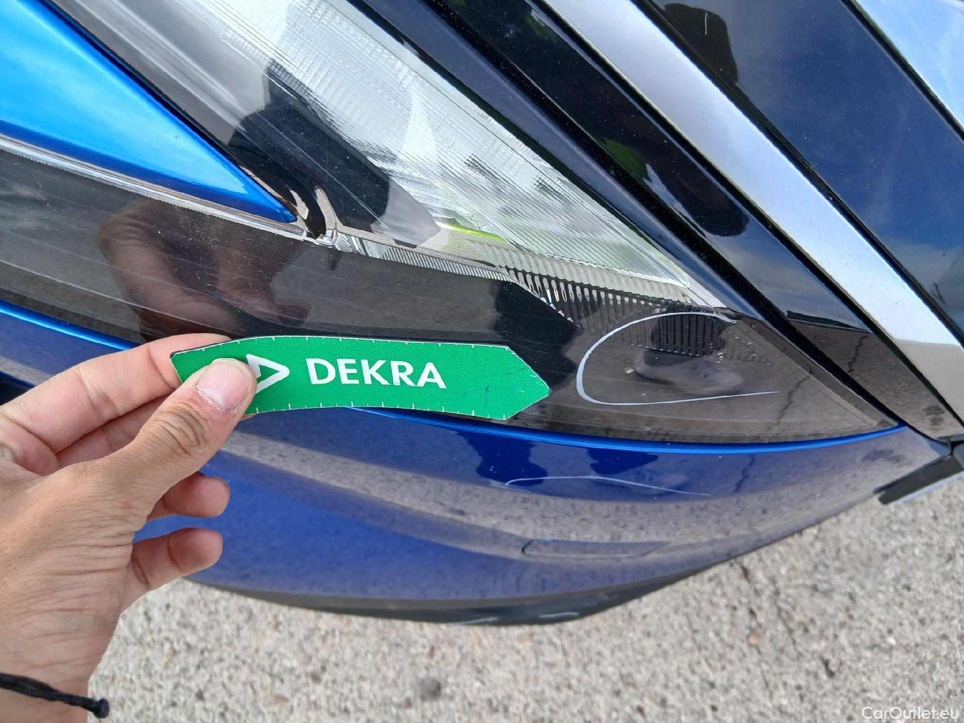  Nissan  Qashqai NISSAN  / 2021 / 5P / todoterreno DIG-T 103kW mHEV 4x2 Premiere Edition(SL) #9