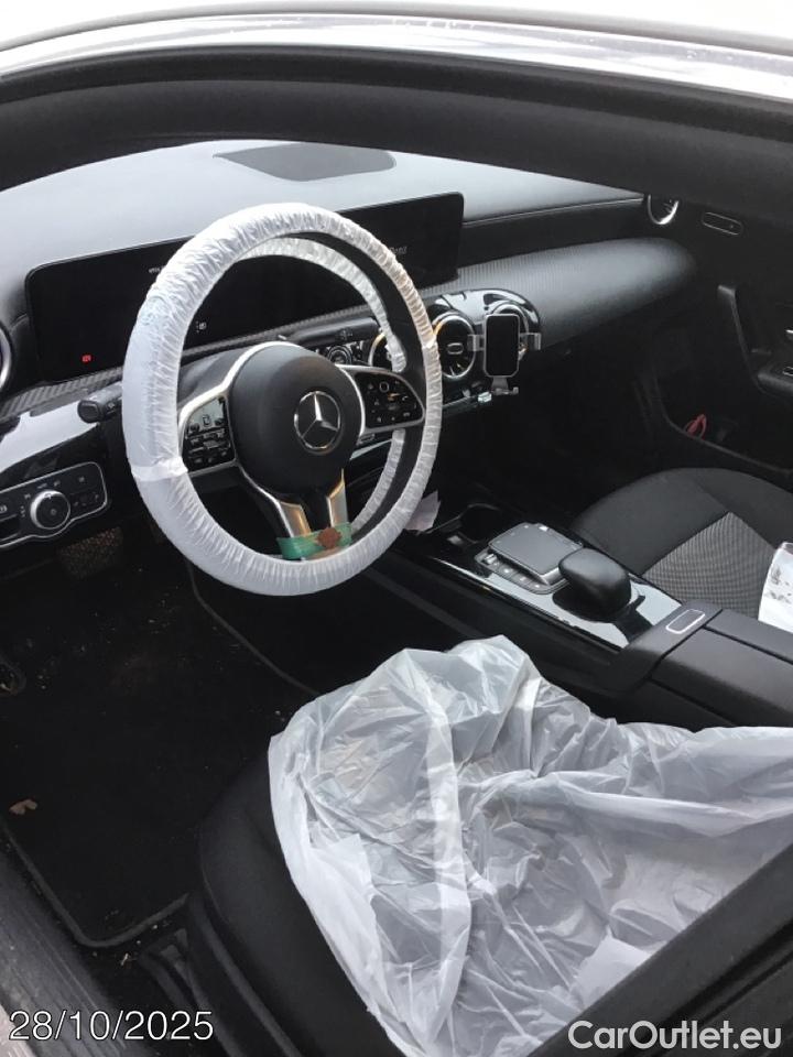 Mercedes  CLA-Klasse CLA Shooting Brake CLA 180 d Business Solution Essential 85kW/116pk  5D/P AUT #12