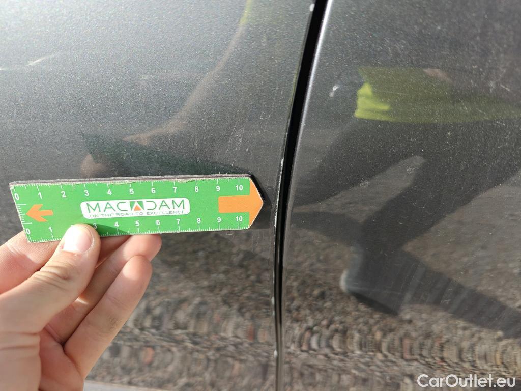 Bmw  X1 Serie  sDrive 18i Advantage 1.5 140CV AT7 E6dT #25