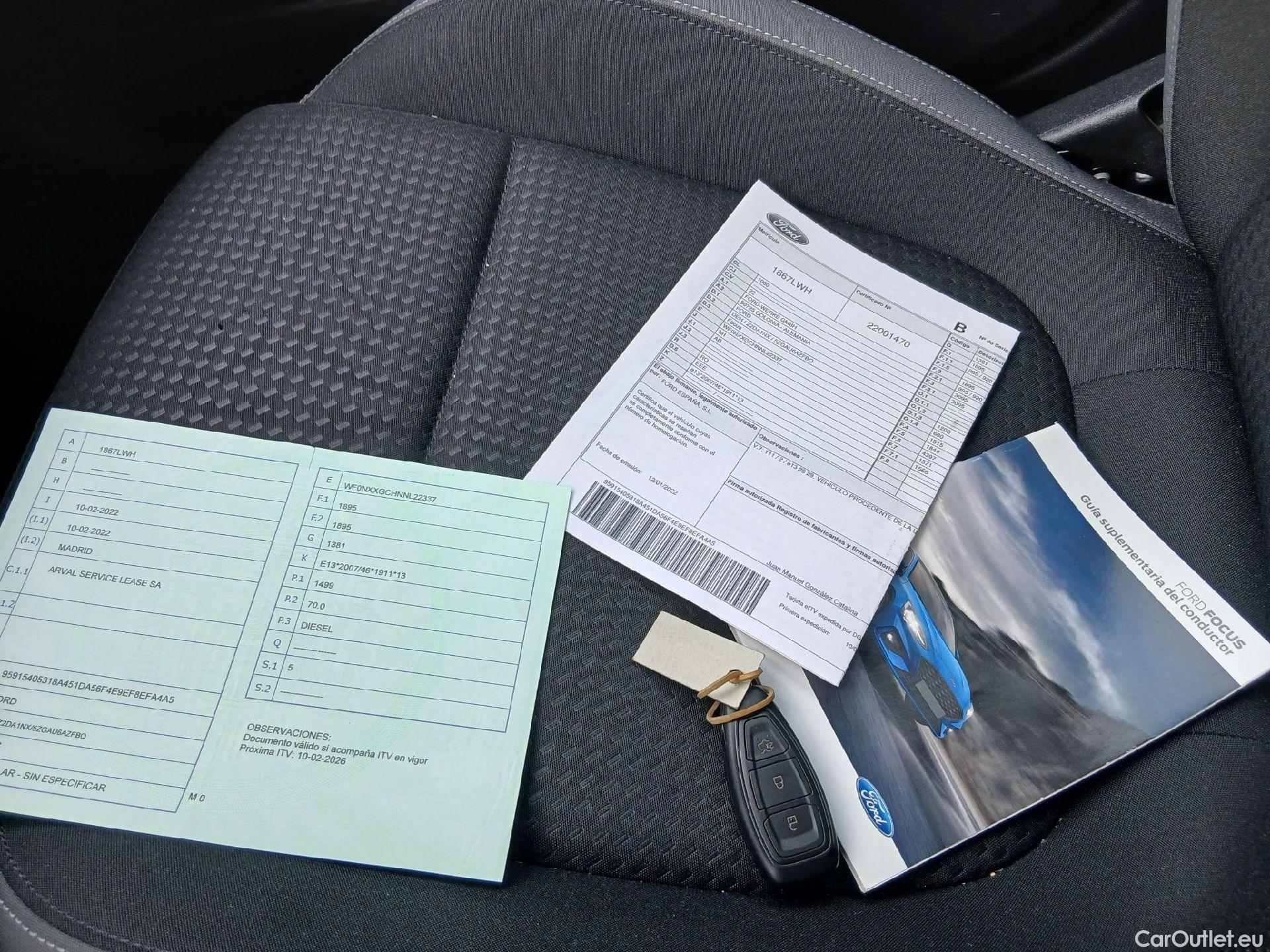  Ford  Focus FORD  / 2018 / 5P / berlina con portón 1.5 Ecoblue 70kW Trend+ #1