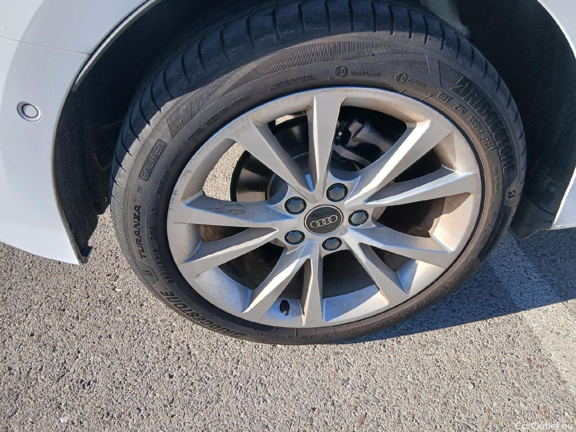  Audi  A3  Sportback 30 TFSI Advanced 1.5 TFSI 115CV AT7 6E #6